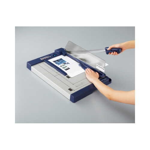 ペーパーカッター（押し切り式） A3